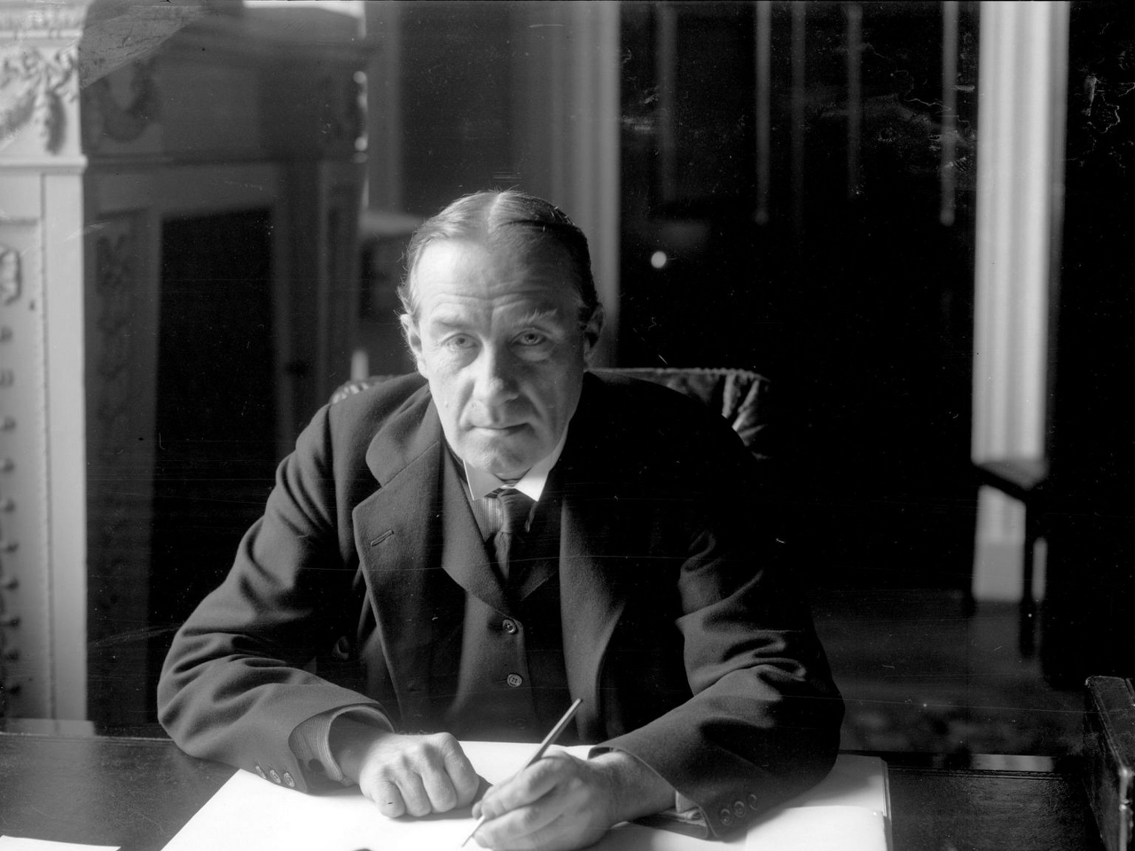 Stanley Baldwin Resimleri